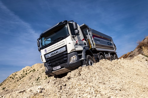 DAF-CF-FAD-480-8x4-foto-2