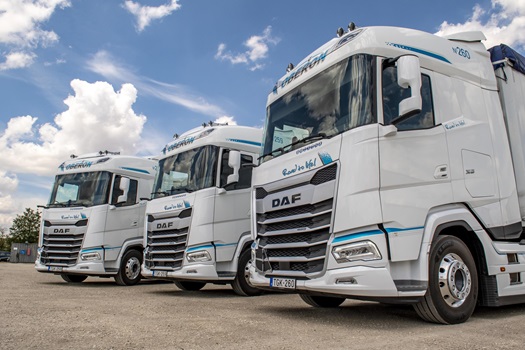 100 j genercis DAF Oberon Trans Kft 2