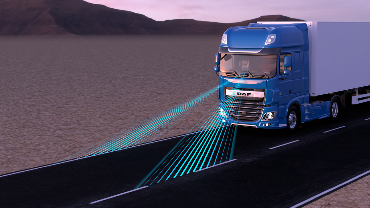 DAF-Lane-Departure-Warning-System-01