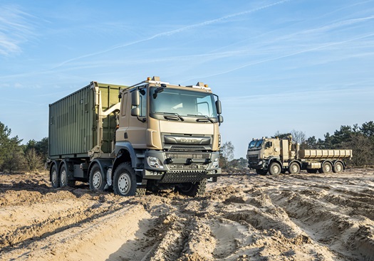 Eerste-DAF-CF-Military-trucks-geleverd-aan-Belgische-Defensie-01