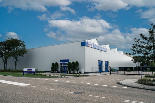 DAF-starts-assembly-factory-for-electric-trucks-01
