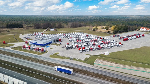 02-New-DAF-Used-Trucks-Center-opens-in-Warsaw